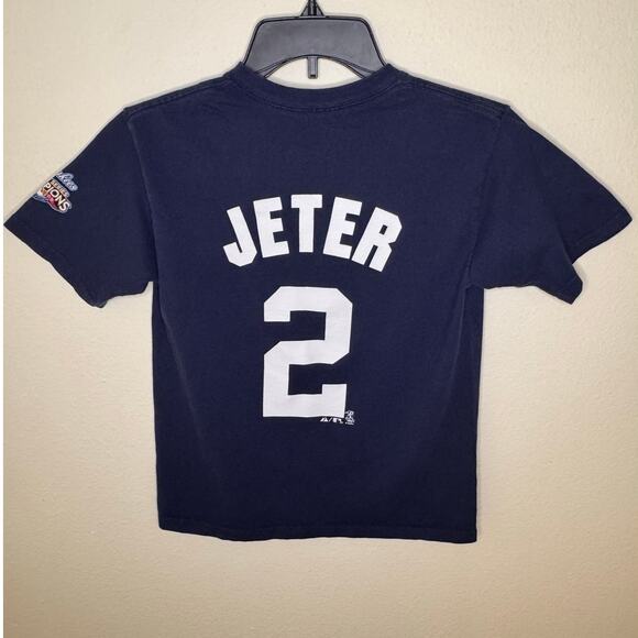 Majestic navy blue New York Yankees World Series Derek Jeter shirt size Medium - Picture 2 of 7